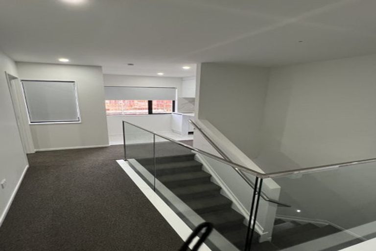 Photo of property in 22d Fairview Road, Papatoetoe, Auckland, 2025