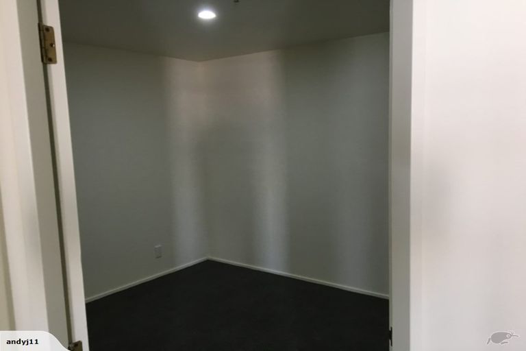 Photo of property in Courtenay Apartments, 602/120 Courtenay Place, Te Aro, Wellington, 6011