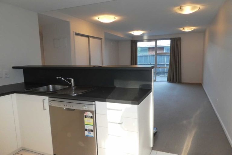 Photo of property in 4/14 Brougham Street, Addington, Christchurch, 8024