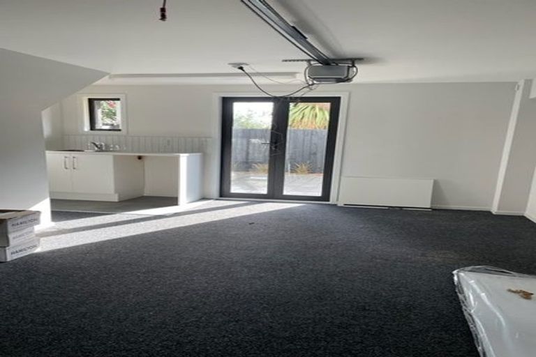 Photo of property in 2/208 Strickland Street, Sydenham, Christchurch, 8023
