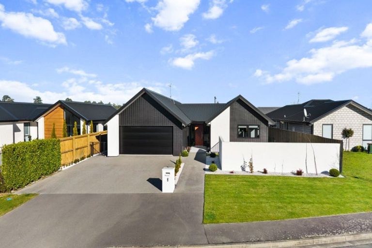 Photo of property in 8 Redhaven Rise, Netherby, Ashburton, 7700