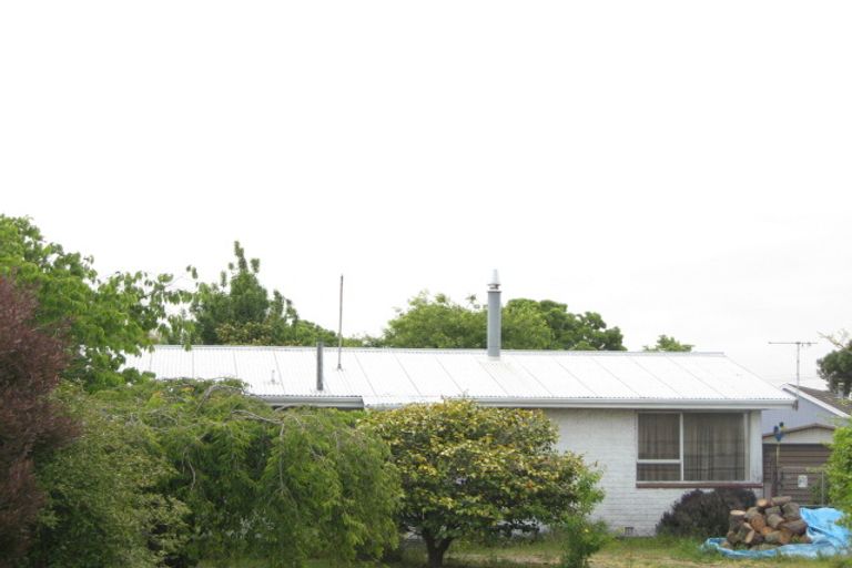 Photo of property in 20 Rosanna Place, Aranui, Christchurch, 8061