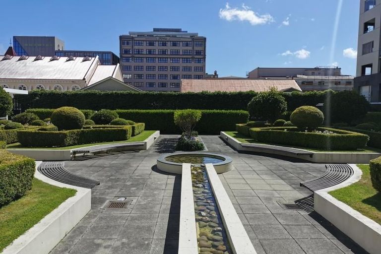 Photo of property in Sanctum Apartment, 10 Ebor Street, Te Aro, Wellington, 6011