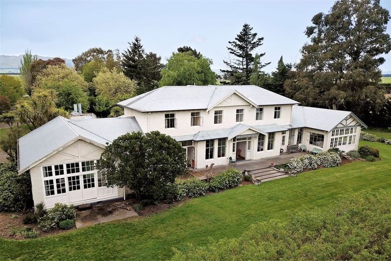 Photo of property in 689 Rotherham Road South, Rotherham, Culverden, 7391