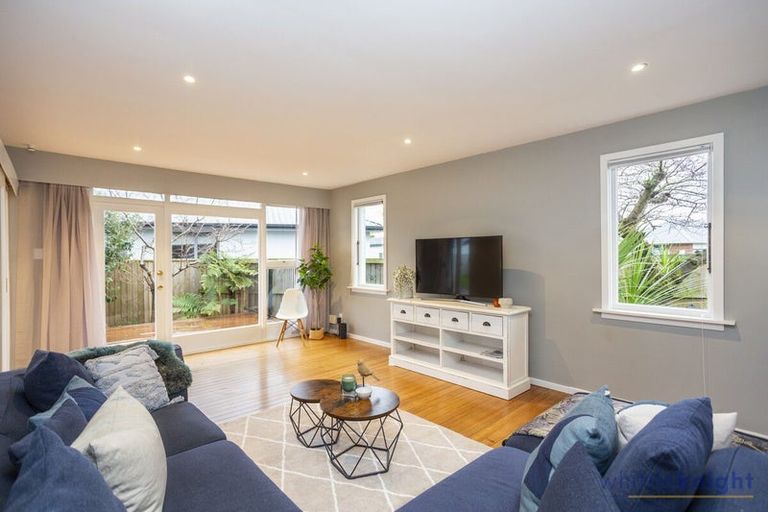Photo of property in 14 Yeovil Place, St Albans, Christchurch, 8052
