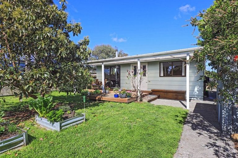 Photo of property in 3 Grange Road South, Haumoana, 4102