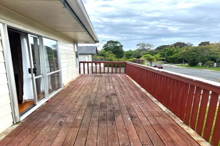 Photo of property in 37 Awaruku Road, Torbay, Auckland, 0630