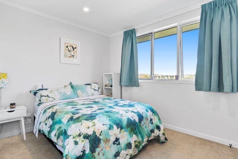 Photo of property in Waterview Estate, 86/4 Greystone Place, Omokoroa, 3114