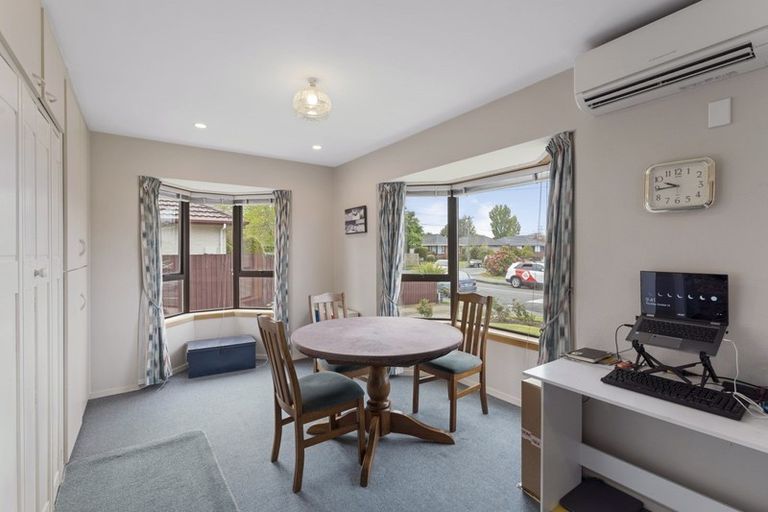 Photo of property in 32 Greenhurst Street, Sockburn, Christchurch, 8042