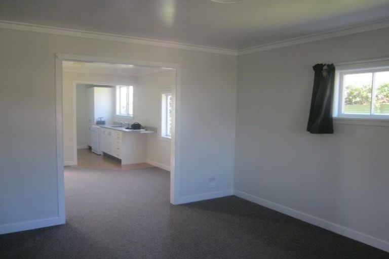 Photo of property in 10 Erin Street, Hawera, 4610