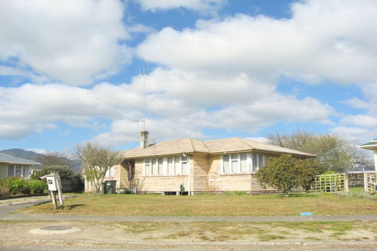 Photo of property in 17 Puriri Crescent, Murupara, 3025