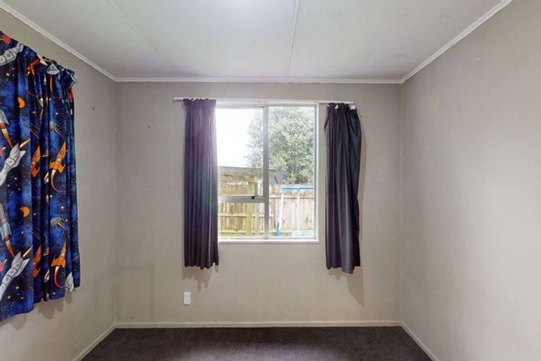 Photo of property in 77 Lord Street, Stokes Valley, Lower Hutt, 5019