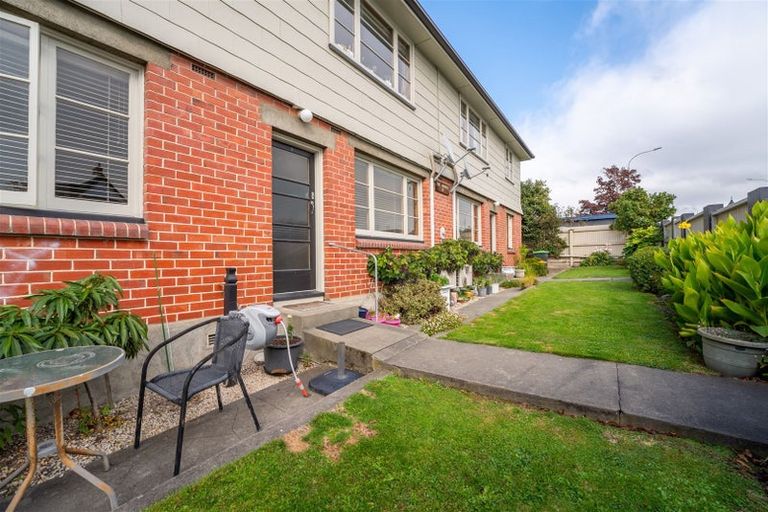 Photo of property in 1-4/32 Wai-iti Road, Maori Hill, Timaru, 7910