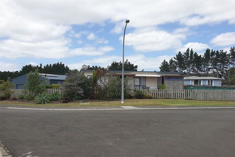 Photo of property in 24 Weka Street, Ahipara, Kaitaia, 0481