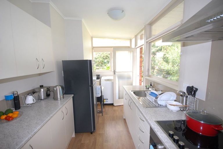 Photo of property in 3/13 Napoleon Avenue, Milford, Auckland, 0620