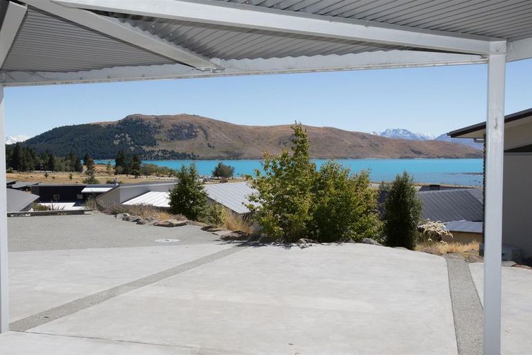 Photo of property in 22 Lochinver Avenue, Lake Tekapo, 7999