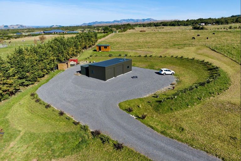 Photo of property in 235a Bay Paddock Road, Hapuku, Kaikoura, 7371