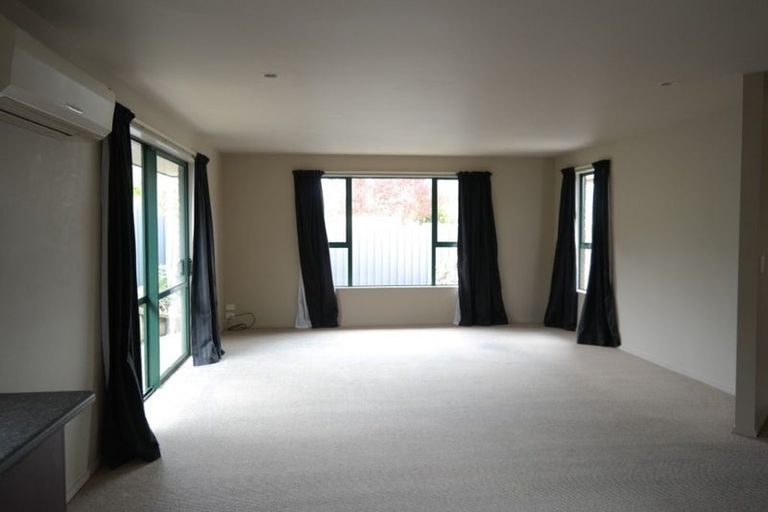 Photo of property in 16a Admiralty Place, Waikawa, Picton, 7220