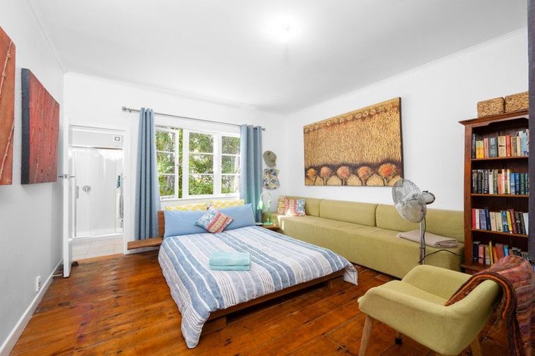 Photo of property in 6 Tirairaka Terrace, Okiato, Russell, 0272