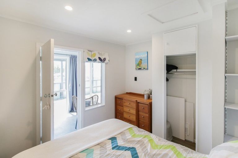 Photo of property in 16 Linklater Avenue, Foxton Beach, Foxton, 4815