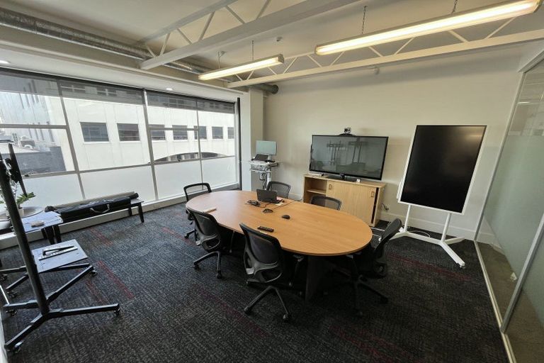 Photo of property in 1b/6 Kingdon Street, Newmarket, Auckland, 1023