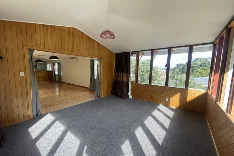 Photo of property in 50 Melrose Road, Island Bay, Wellington, 6023