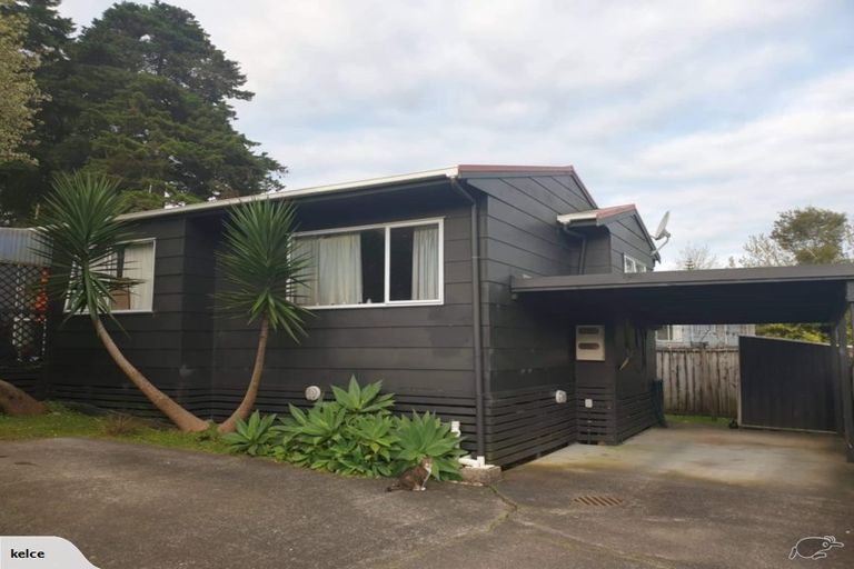 Photo of property in 19a Midgley Road, West Harbour, Auckland, 0618