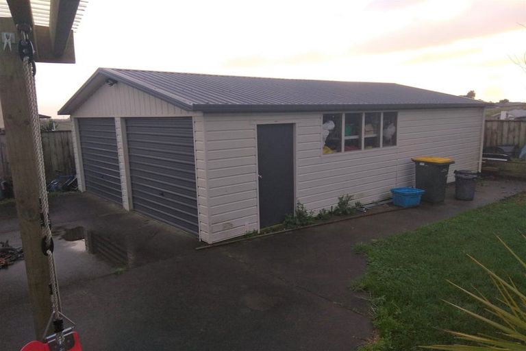 Photo of property in 1a Silvan Place, Bell Block, New Plymouth, 4312