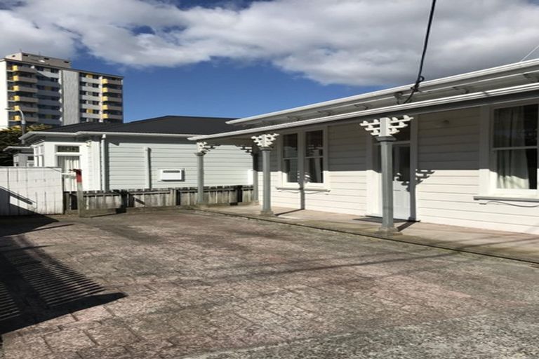 Photo of property in 186 Tasman Street, Mount Cook, Wellington, 6021