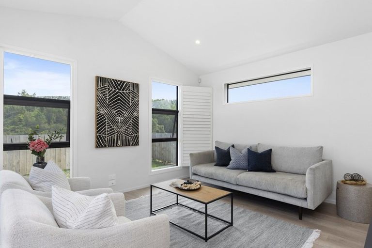 Photo of property in 38 Puhirake Crescent, Pyes Pa, Tauranga, 3112