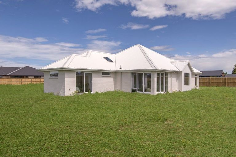 Photo of property in 10 Mary Place, Darfield, 7510