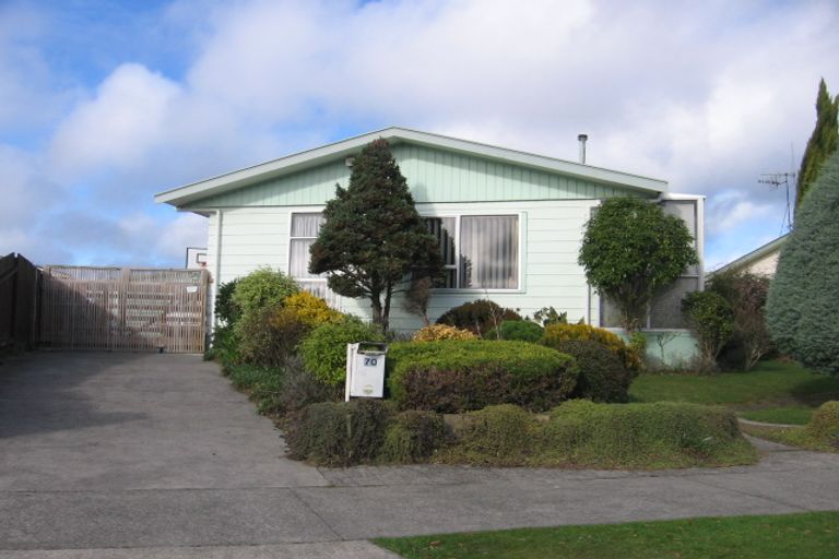 Photo of property in 70 Herbert Avenue, Cloverlea, Palmerston North, 4412