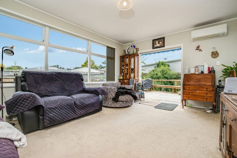 Photo of property in 4 Capella Place, Manurewa, Auckland, 2102