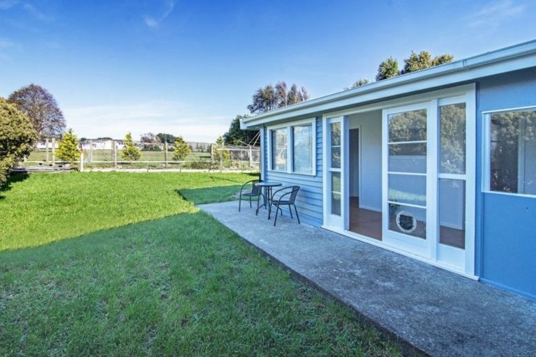 Photo of property in 14 Alfredton Road, Eketahuna, 4900