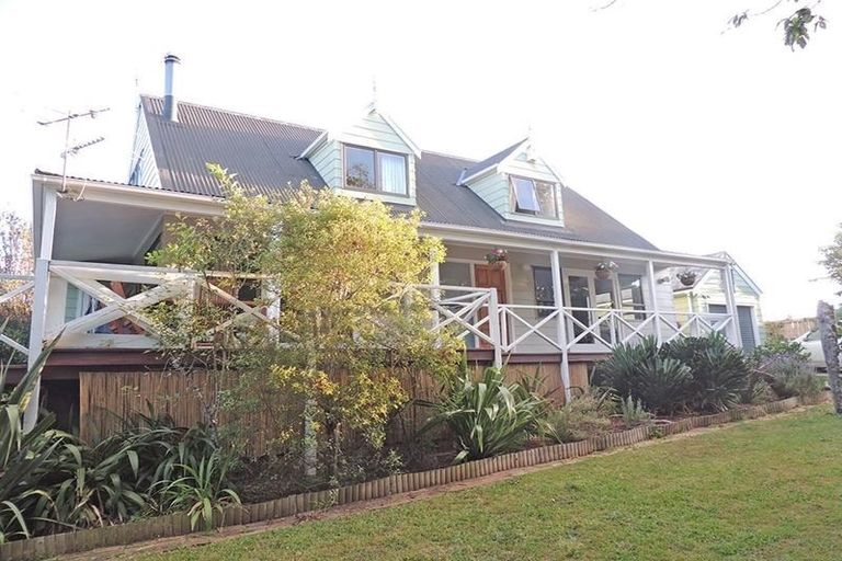 Photo of property in 50 Redcrest Avenue, Red Hill, Papakura, 2110
