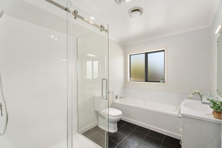 Photo of property in 37 Achil Street, Cromwell, 9310