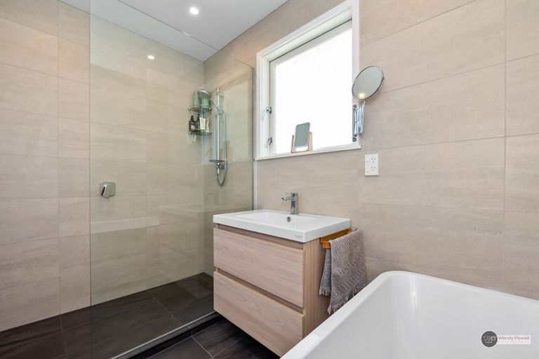 Photo of property in 17 Park Road, Belmont, Lower Hutt, 5010