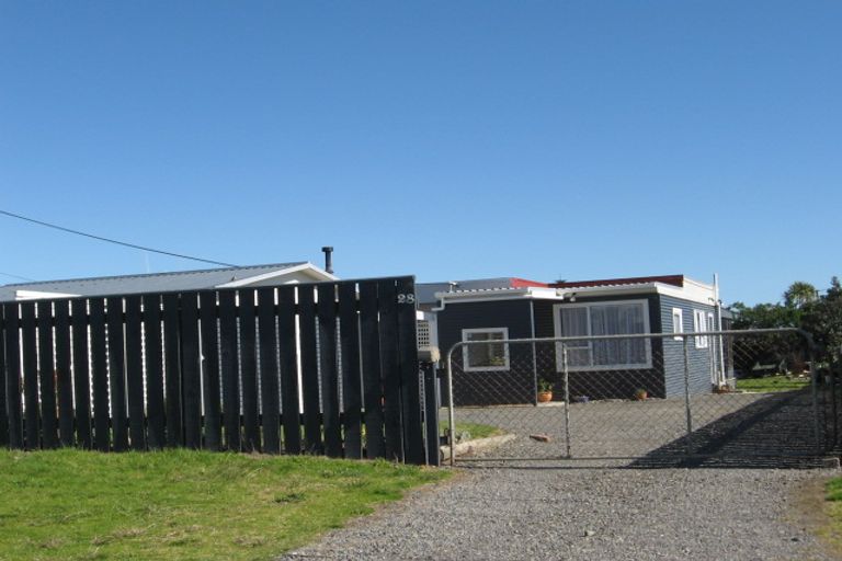 Photo of property in 28 Kauwhata Street, Himatangi Beach, Foxton, 4891