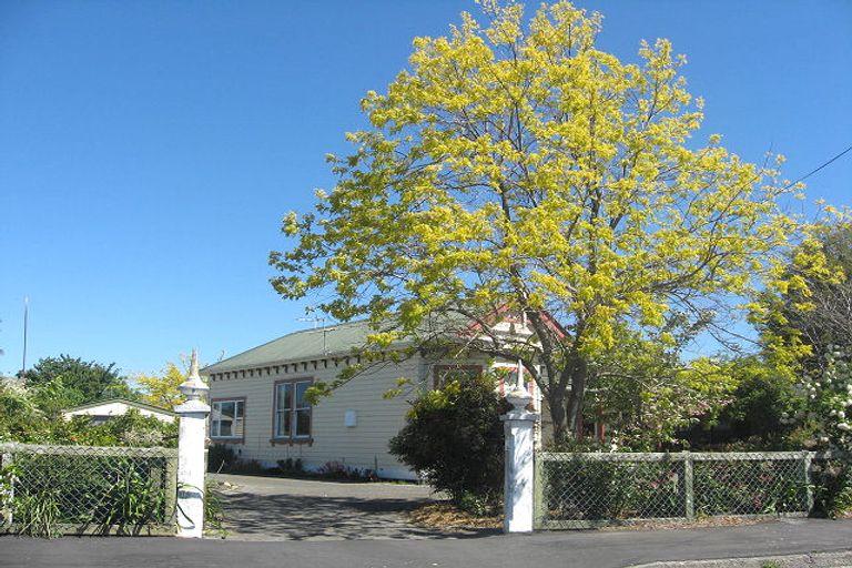 Photo of property in 60 Park Terrace, Blenheim, 7201