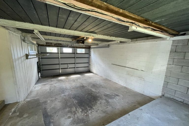 Photo of property in 1/10 Eban Avenue, Hillcrest, Auckland, 0627