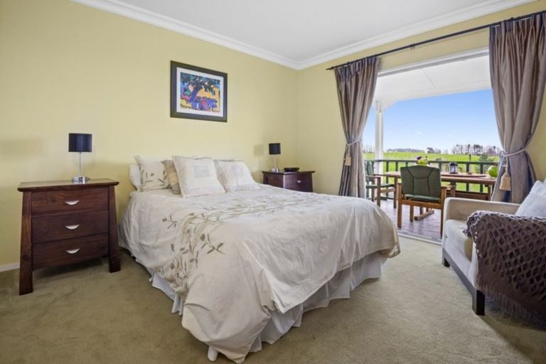 Photo of property in 187 Kimptons Road, Brookby, Manurewa, 2576