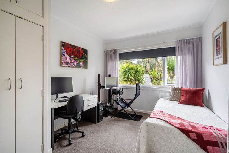 Photo of property in 1/28 Hart Road, Hauraki, Auckland, 0622