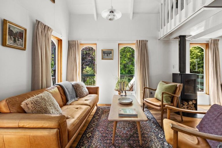 Photo of property in 77 Kopanga Road, Havelock North, 4130