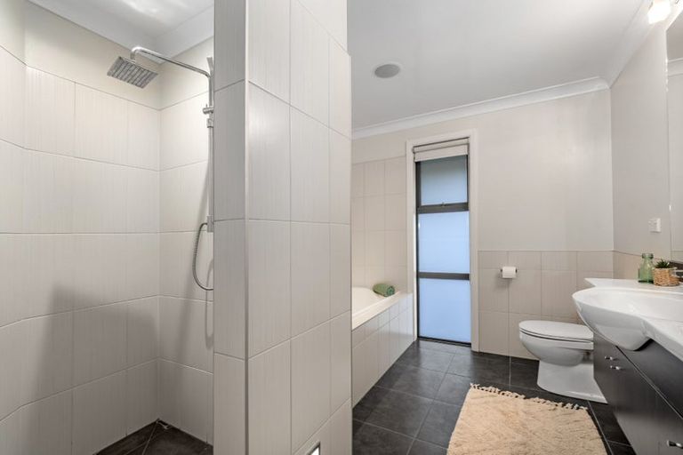 Photo of property in 24 Riverstone Drive, Welcome Bay, Tauranga, 3112