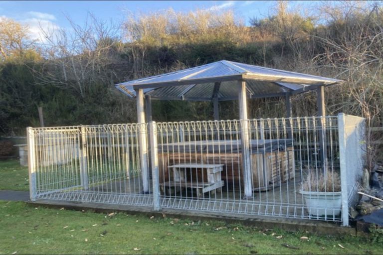 Photo of property in 54 Welshmans Gully Road, Waikaia, 9778