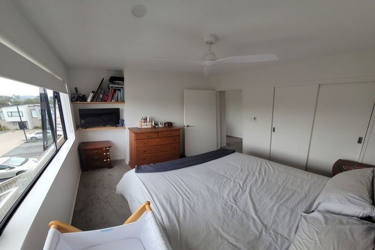 Photo of property in 138b Tiriwa Drive, Massey, Auckland, 0614