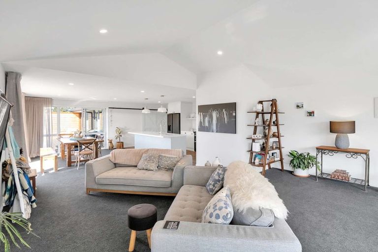 Photo of property in 2 Upham Way, Amberley, 7410