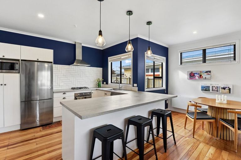 Photo of property in 8 Arawa Street, Frankton, Hamilton, 3204