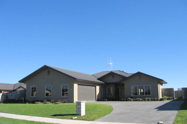 Photo of property in 24 Westminster Place, Rototuna North, Hamilton, 3210