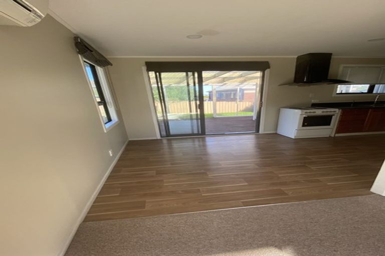 Photo of property in 9 Ransom Smyth Drive, Goodwood Heights, Auckland, 2105